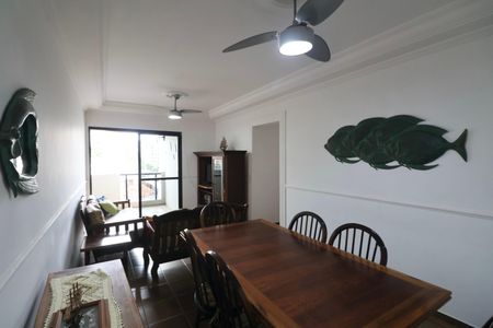 Apartamento para alugar com 135m², 3 quartos e 1 vaga Apartamento para alugar com 135m², 3 quartos e 1 vagaSala