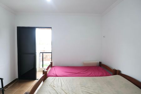 Apartamento para alugar com 135m², 3 quartos e 1 vaga Apartamento para alugar com 135m², 3 quartos e 1 vagaQuarto