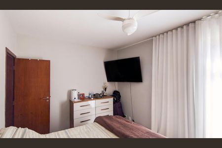 Apartamento à venda com 157m², 4 quartos e 1 vagaQuarto 3