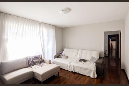 Sala de apartamento à venda com 4 quartos, 157m² em São Pedro, Belo Horizonte