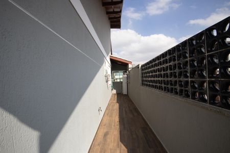 Casa à venda com 240m², 3 quartos e 5 vagasVaranda da Suíte 1