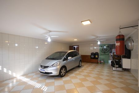 Casa à venda com 240m², 3 quartos e 5 vagasGaragem