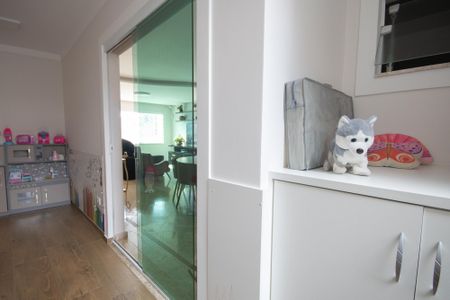 Casa à venda com 240m², 3 quartos e 5 vagasSala