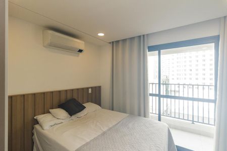 Studio à venda com 35m², 1 quarto e 1 vaga Studio à venda com 35m², 1 quarto e 1 vagaStudio