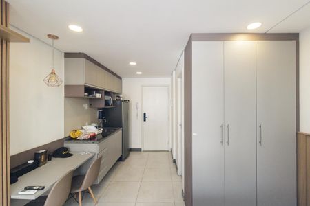 Studio à venda com 35m², 1 quarto e 1 vaga Studio à venda com 35m², 1 quarto e 1 vagaStudio