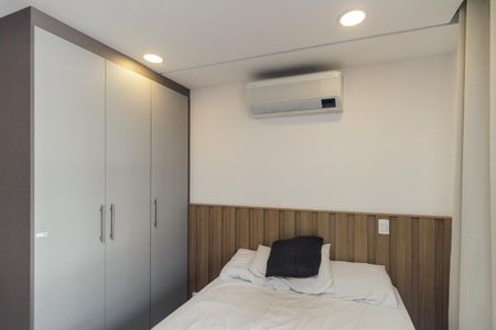 Studio à venda com 35m², 1 quarto e 1 vaga Studio à venda com 35m², 1 quarto e 1 vagaStudio