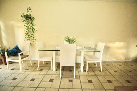 Casa para alugar com 150m², 2 quartos e sem vagaSala