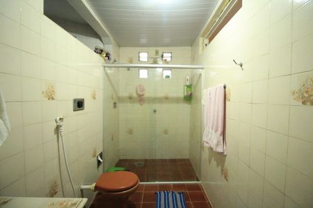 Casa para alugar com 150m², 2 quartos e sem vagaBanheiro da Suíte