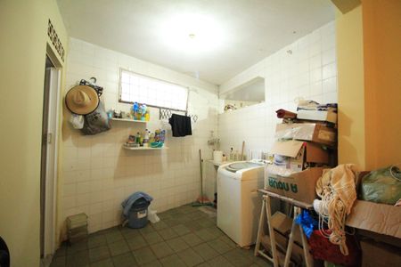 Casa para alugar com 150m², 2 quartos e sem vagaCozinha e Área de Serviço