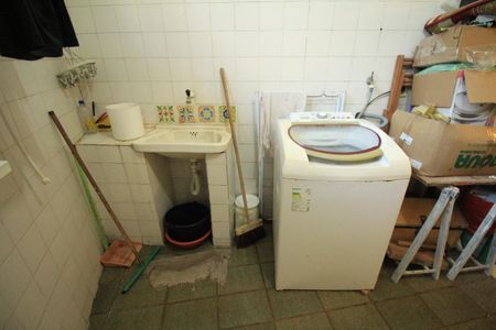 Casa para alugar com 150m², 2 quartos e sem vagaCozinha e Área de Serviço