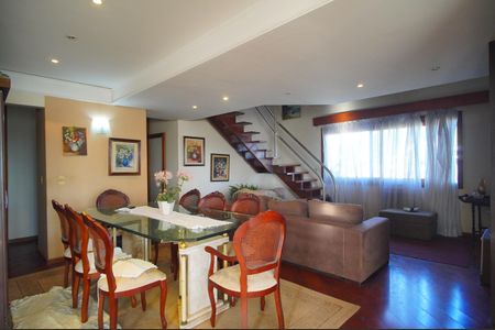 Apartamento à venda com 458m², 3 quartos e 4 vagasSala 1