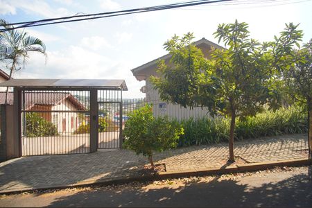 Casa de condomínio à venda com 100m², 3 quartos e 1 vagaFachada e Placa