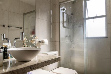 Apartamento à venda com 119m², 3 quartos e 3 vagasBanheiro da Suíte