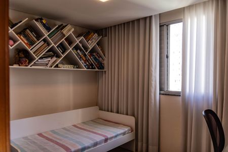 Apartamento à venda com 119m², 3 quartos e 3 vagasQuarto 2