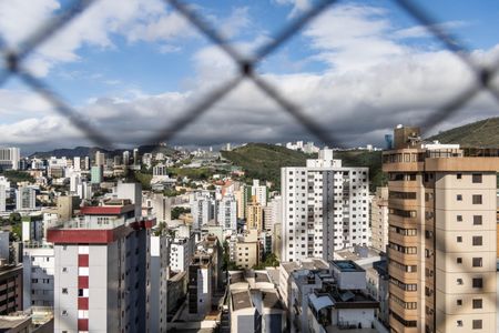 Apartamento à venda com 119m², 3 quartos e 3 vagasVista da varanda