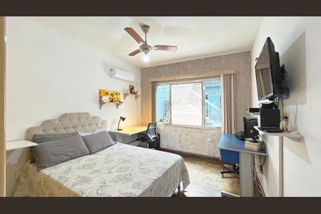 Casa à venda com 3 quartos, 156m² em Vila Nova, Porto Alegre