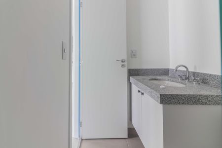 Apartamento à venda com 61m², 2 quartos e 1 vagaBanheiro Social