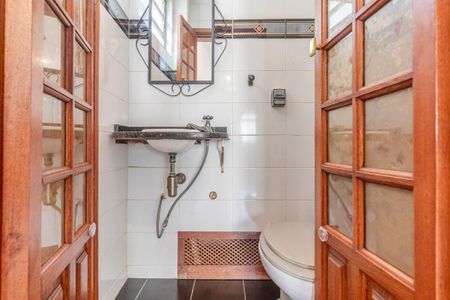 Apartamento à venda com 182m², 3 quartos e 1 vagaLavabo