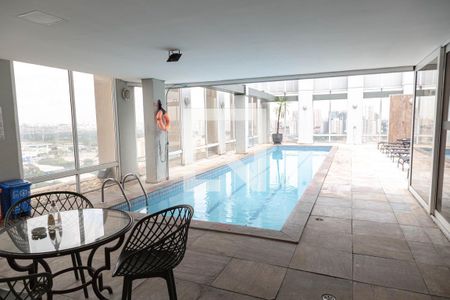 Apartamento para alugar com 34m², 1 quarto e sem vaga