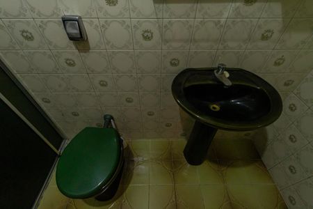 Apartamento à venda com 98m², 3 quartos e sem vagaBanheiro