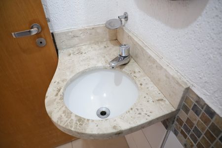 Apartamento para alugar com 82m², 2 quartos e 2 vagasLavabo