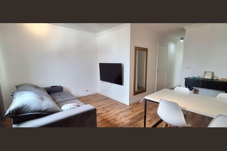 Apartamento à venda com 62m², 2 quartos e 1 vagaSala