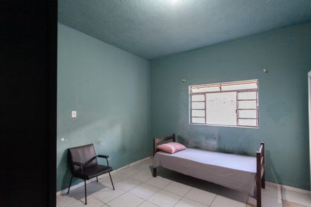 Casa à venda com 102m², 2 quartos e 2 vagas Casa à venda com 102m², 2 quartos e 2 vagasQuarto 2