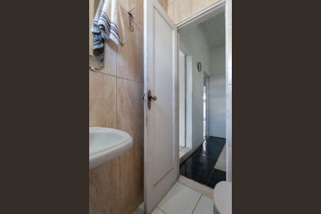 Casa à venda com 102m², 2 quartos e 2 vagas Casa à venda com 102m², 2 quartos e 2 vagasBanheiro Social