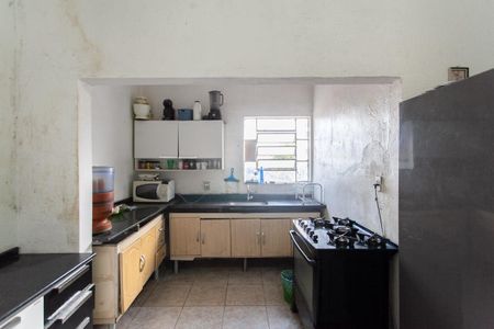 Casa à venda com 102m², 2 quartos e 2 vagas Casa à venda com 102m², 2 quartos e 2 vagasCozinha