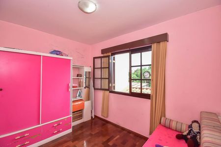 Casa à venda com 70m², 4 quartos e 2 vagasQuarto 3