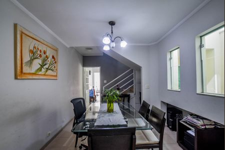 Apartamento à venda com 198m², 4 quartos e 4 vagas Apartamento à venda com 198m², 4 quartos e 4 vagasSala