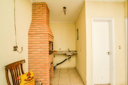 Apartamento à venda com 198m², 4 quartos e 4 vagas Apartamento à venda com 198m², 4 quartos e 4 vagasÁrea gourmet