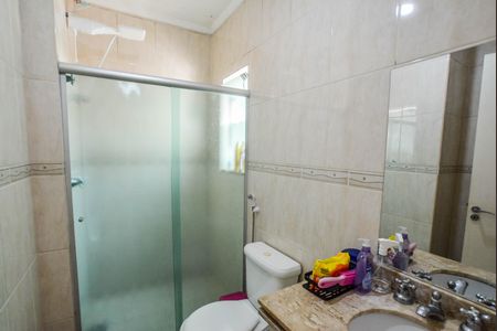 Apartamento à venda com 198m², 4 quartos e 4 vagas Apartamento à venda com 198m², 4 quartos e 4 vagasBanheiro da Suíte 2