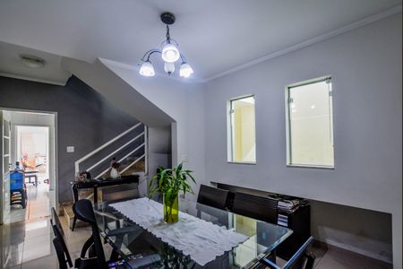 Apartamento à venda com 198m², 4 quartos e 4 vagas Apartamento à venda com 198m², 4 quartos e 4 vagasSala
