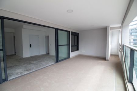 Apartamento à venda com 162m², 3 quartos e 3 vagasVaranda