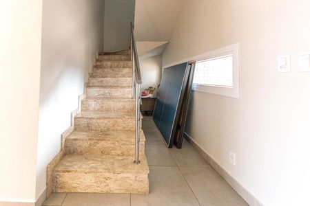 Casa de condomínio para alugar com 150m², 3 quartos e 2 vagasSala