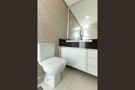 Casa de condomínio para alugar com 150m², 3 quartos e 2 vagasBanheiro da Suíte