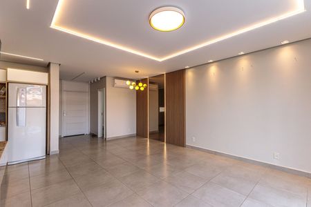 Casa de condomínio para alugar com 150m², 3 quartos e 2 vagasSala