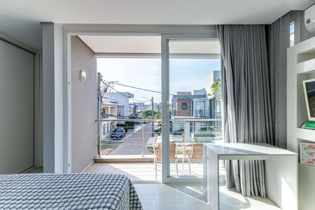 Casa de condomínio para alugar com 150m², 3 quartos e 2 vagasSuíte