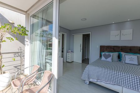 Casa de condomínio para alugar com 150m², 3 quartos e 2 vagasSuíte