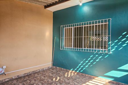 Casa para alugar com 50m², 2 quartos e sem vagaQuintal