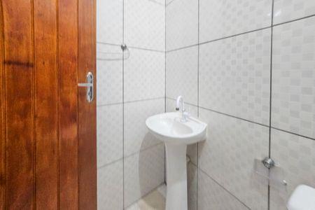 Casa para alugar com 50m², 2 quartos e sem vagaBanheiro