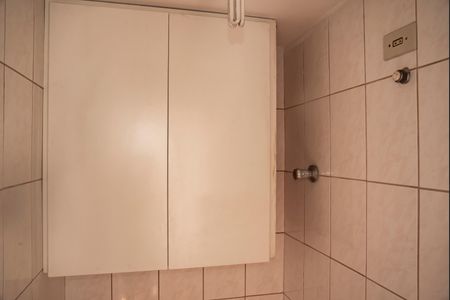 Apartamento à venda com 66m², 2 quartos e 1 vagaBanheiro de Serviço