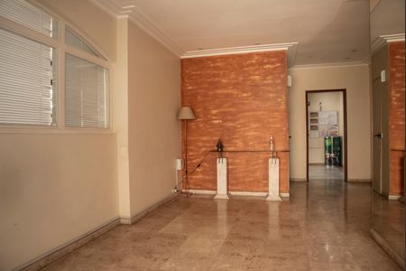 Apartamento à venda com 66m², 2 quartos e 1 vagaHall social