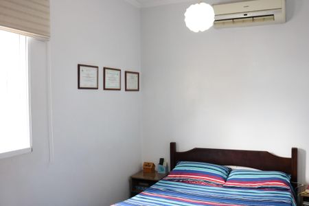 Casa à venda com 158m², 4 quartos e 2 vagasQuarto 3