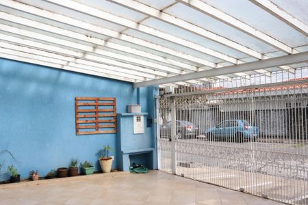 Casa à venda com 158m², 4 quartos e 2 vagasGaragem