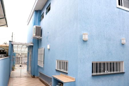 Casa à venda com 158m², 4 quartos e 2 vagasQuintal