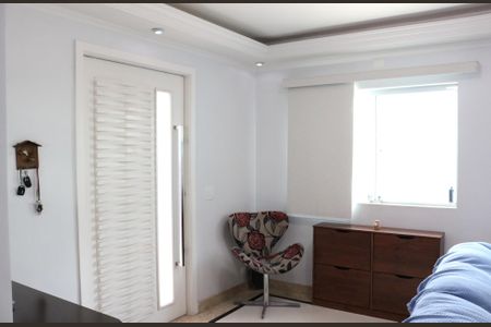 Casa à venda com 158m², 4 quartos e 2 vagasSala de estar