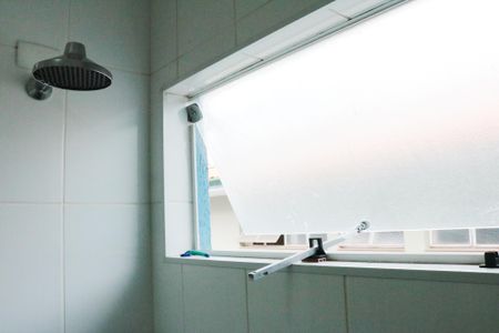 Casa à venda com 158m², 4 quartos e 2 vagasBanheiro 2