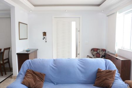 Casa à venda com 158m², 4 quartos e 2 vagasSala de estar